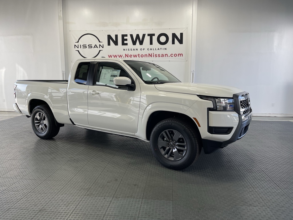 2025 Nissan Frontier SV's photo