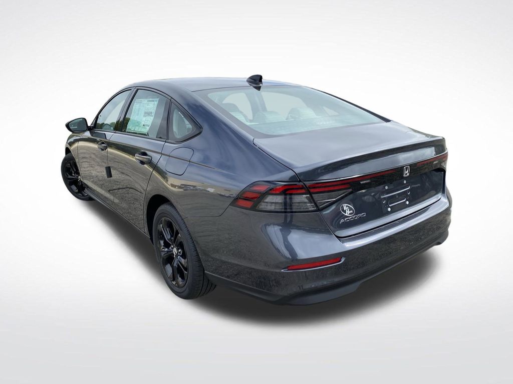 2025 Honda Accord SE photo 2