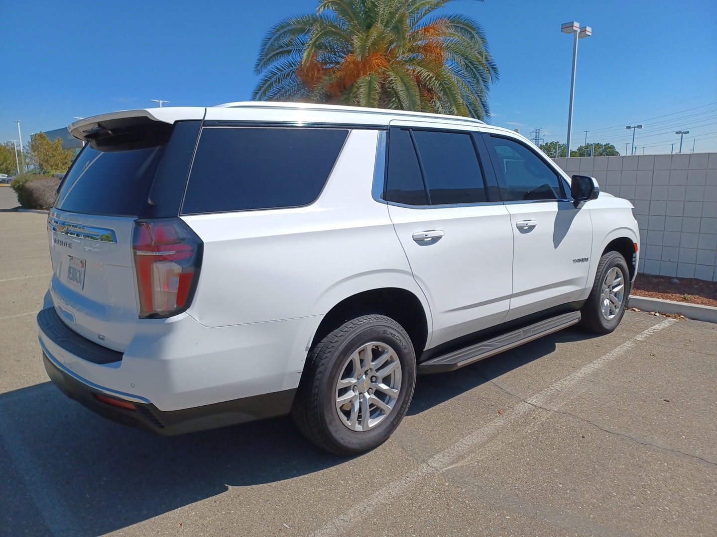2021 Chevrolet Tahoe LT photo 4