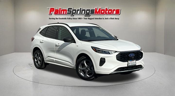 2024 Ford Escape ST-Line's photo