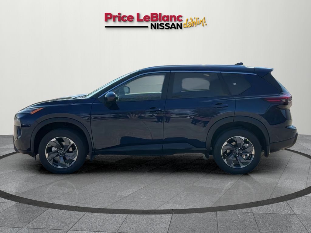 2026 Nissan Rogue SV photo 4