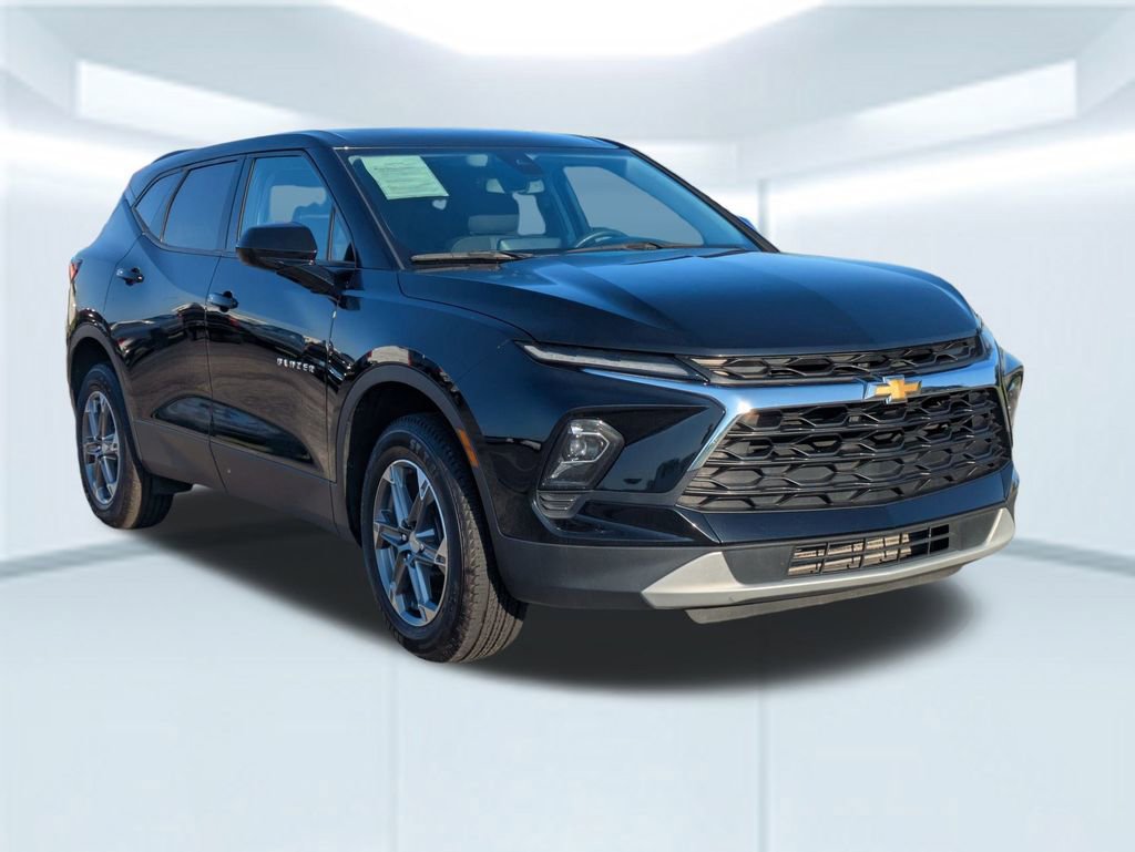 2023 Chevrolet Blazer 2LT photo 4