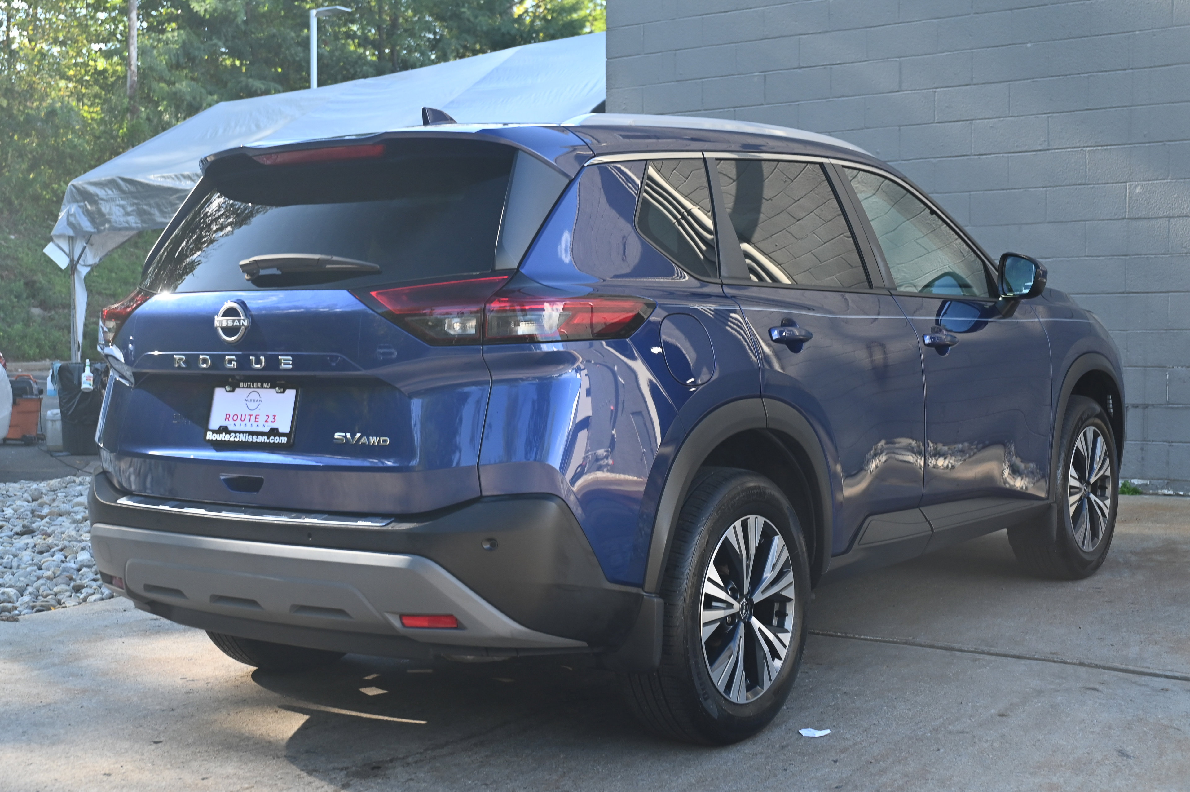 2022 Nissan Rogue SV photo 4