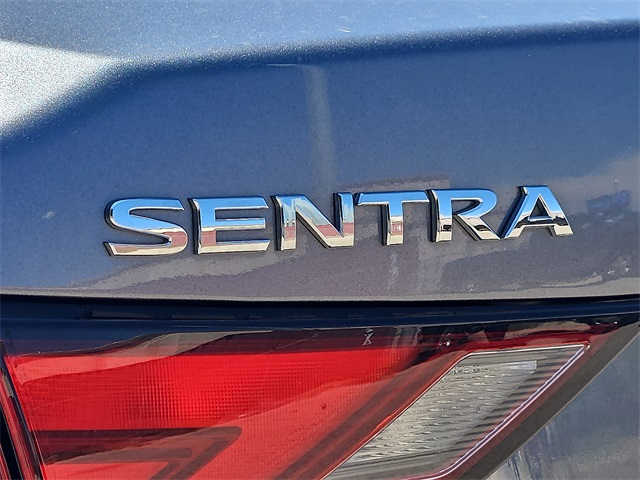 2023 Nissan Sentra SV photo 10