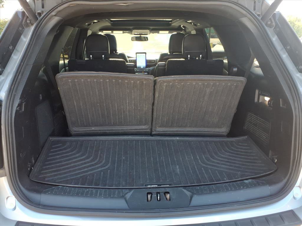 2020 Ford Explorer ST photo 28