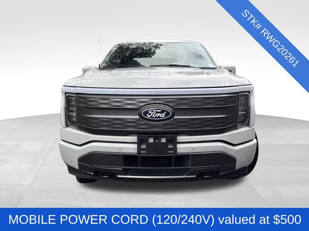 Used 2024 Ford F-150 Lightning Lariat with VIN 1FT6W5L72RWG20261 for sale in Kirkland, WA