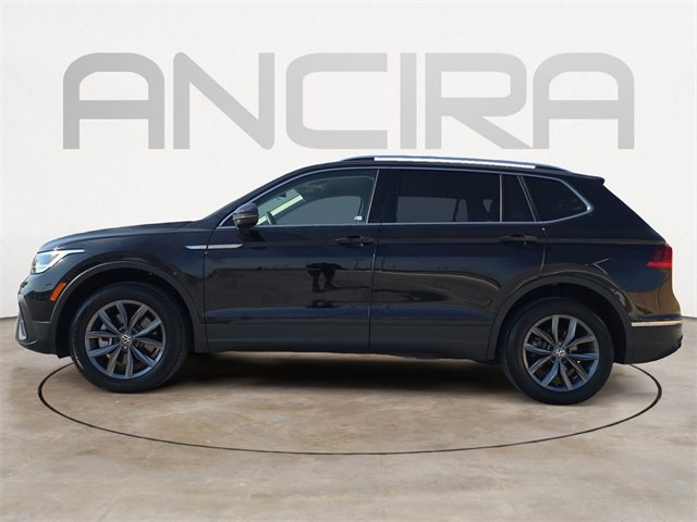 2022 Volkswagen Tiguan SE photo 4