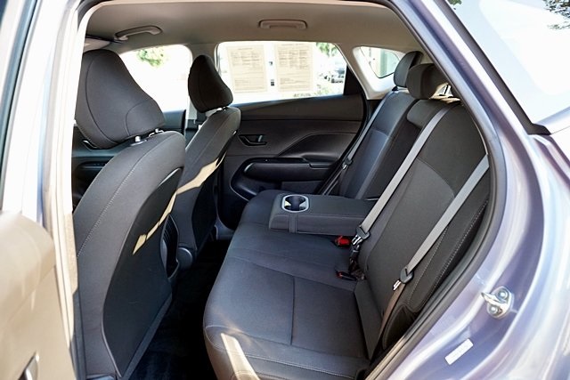 Used 2024 Blue Hyundai SE image 16