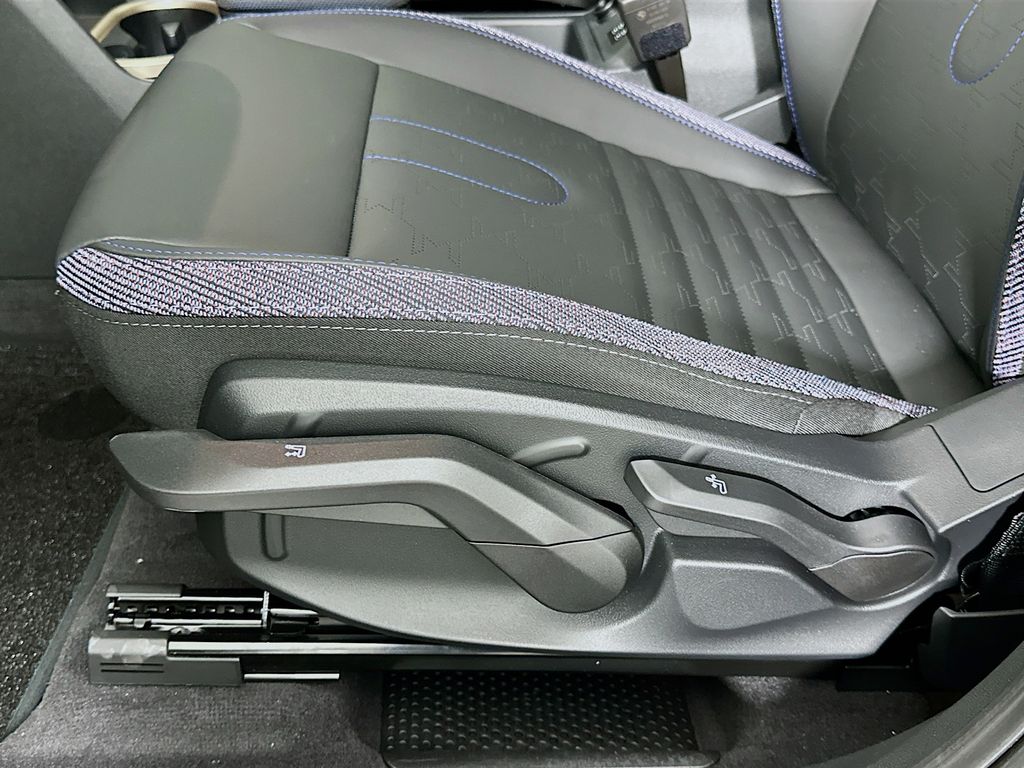 2025 Mini Countryman S ALL4 photo 21