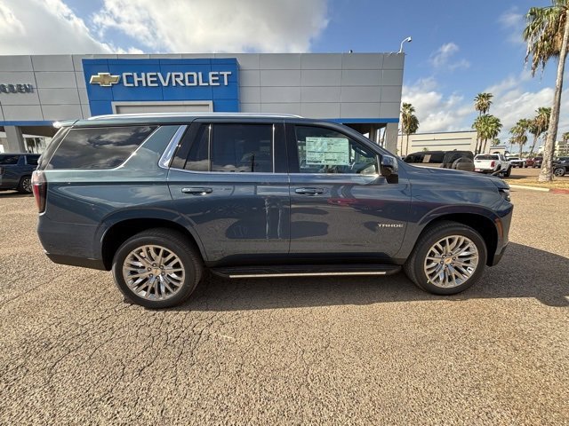 2025 Chevrolet Tahoe LS photo 3