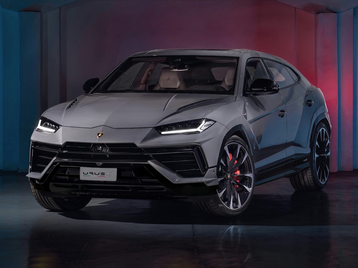 2024 Lamborghini Urus S's photo