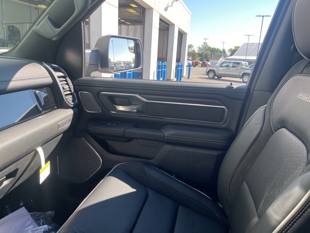 2026 Ram 1500 Laramie photo 17