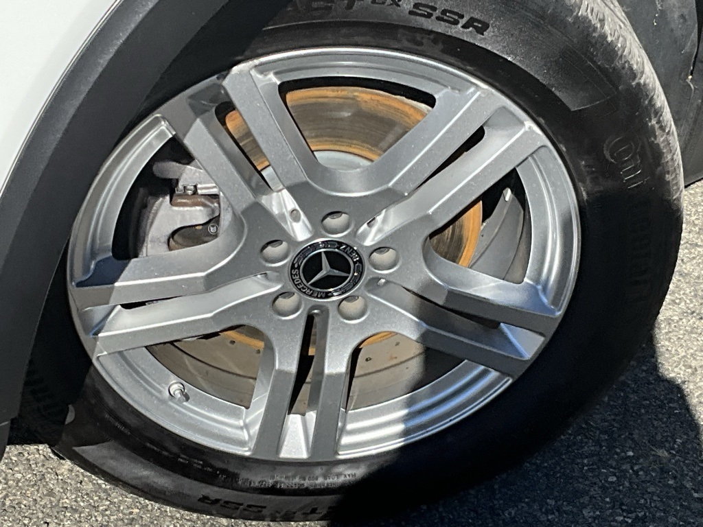 2021 Mercedes Benz GLB 250 4MATIC photo 2