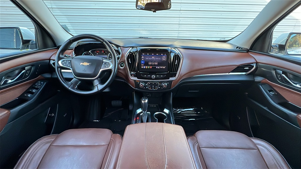 2020 Chevrolet Traverse High Country photo 3
