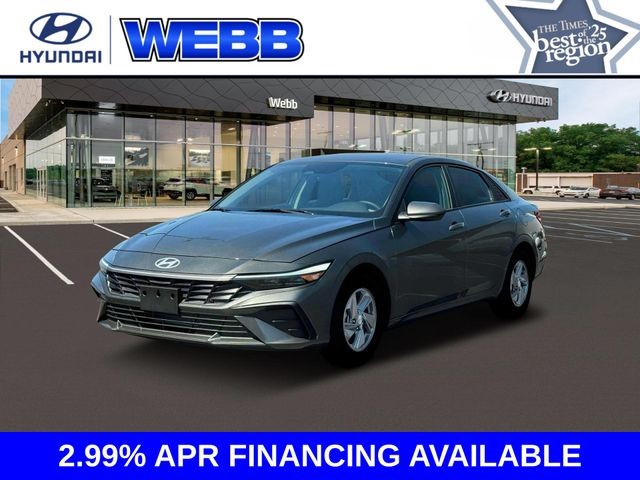 2025 Hyundai ELANTRA SE