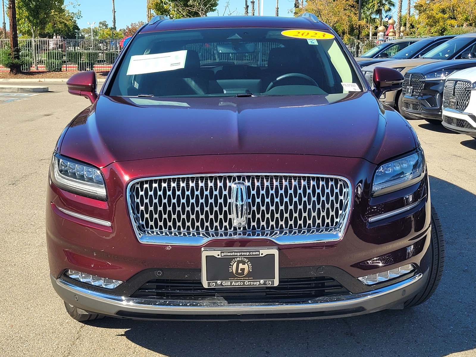 2023 Lincoln Nautilus Reserve photo 2