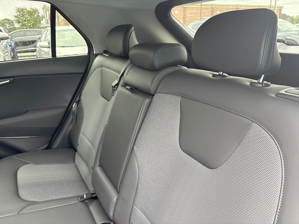 2025 Kia Niro EX photo 24