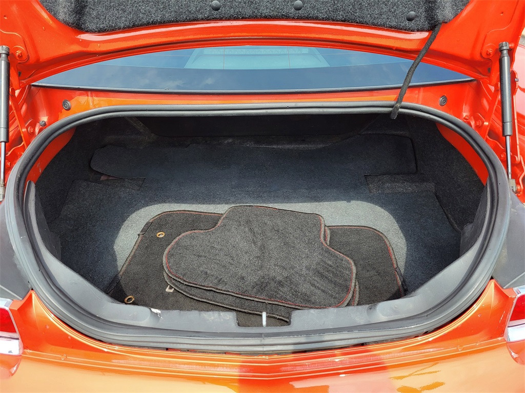 2013 Chevrolet Camaro 2LT photo 18