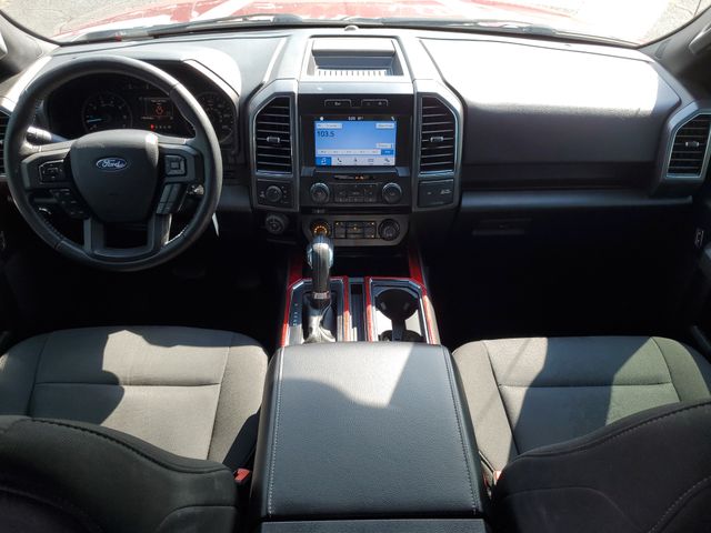 2018 Ford F-150 XLT photo 11