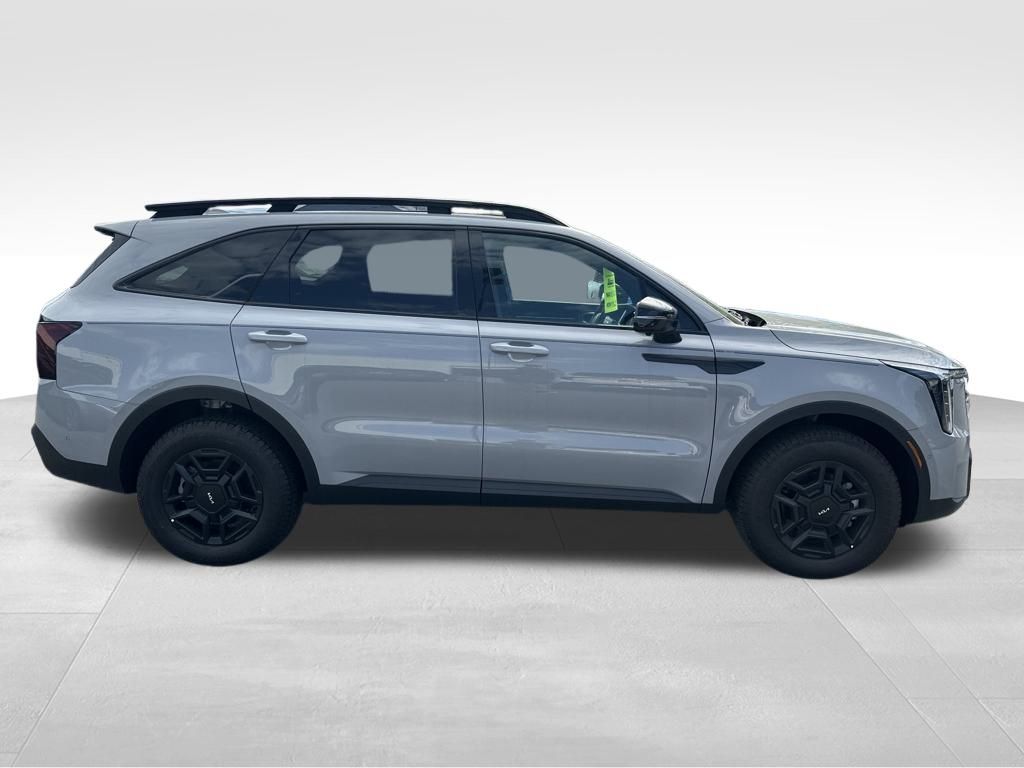 2024 Kia Sorento X-Pro SX photo 2