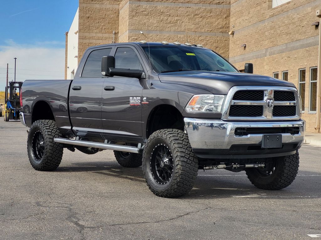 2018 Ram 3500 Tradesman photo 2