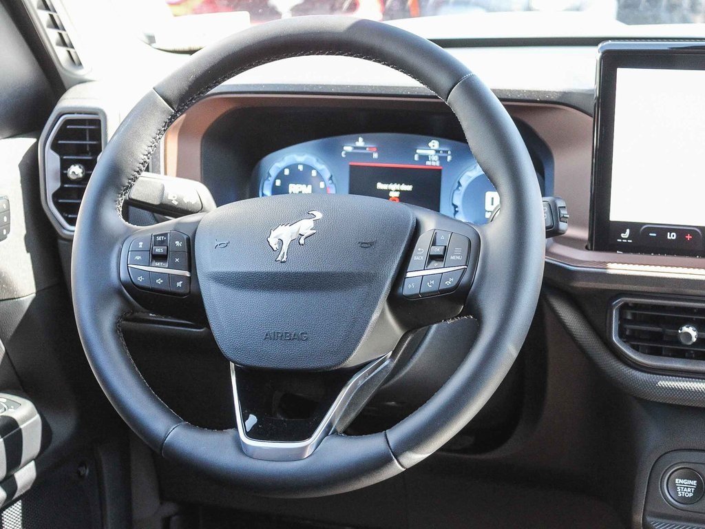 2025 Ford Bronco Sport Outer Banks photo 14