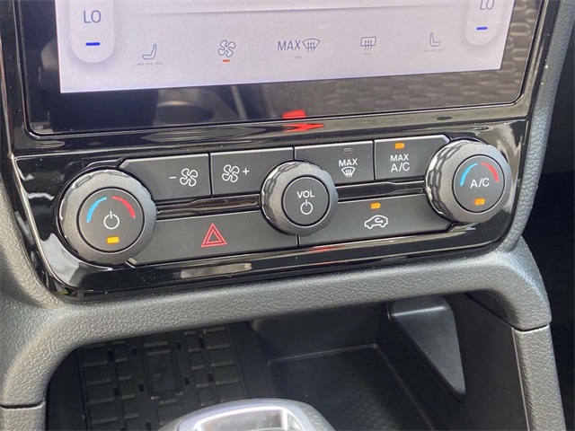 2025 Ford Ranger XLT photo 18