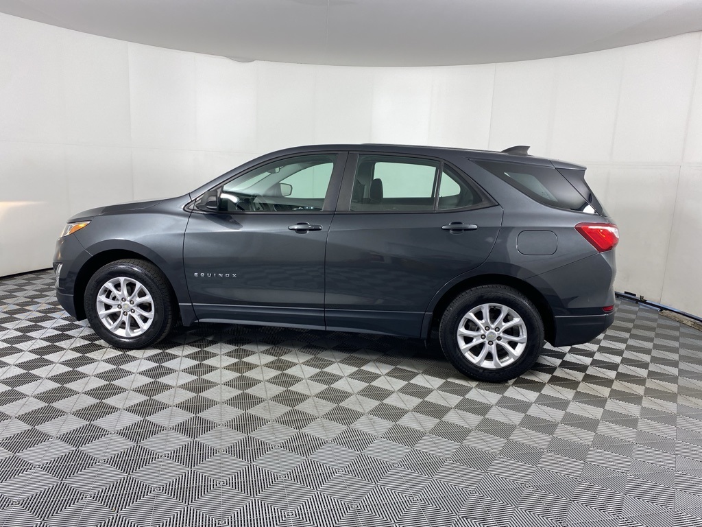 2020 Chevrolet Equinox LS photo 4