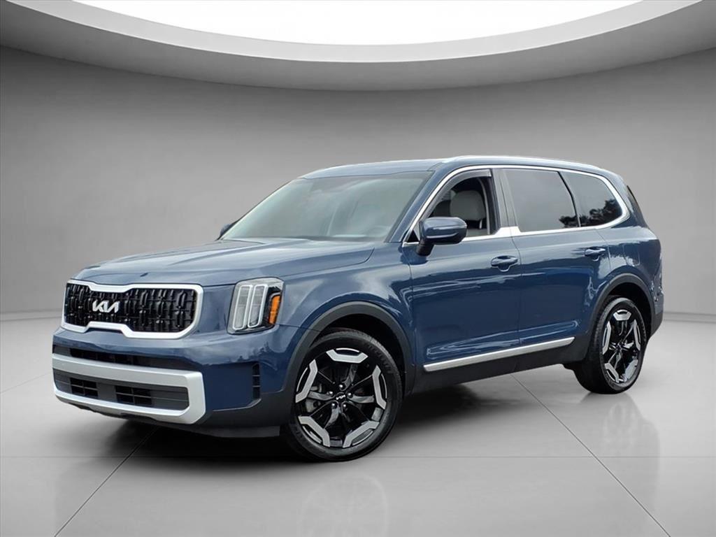 2023 Kia Telluride EX's photo