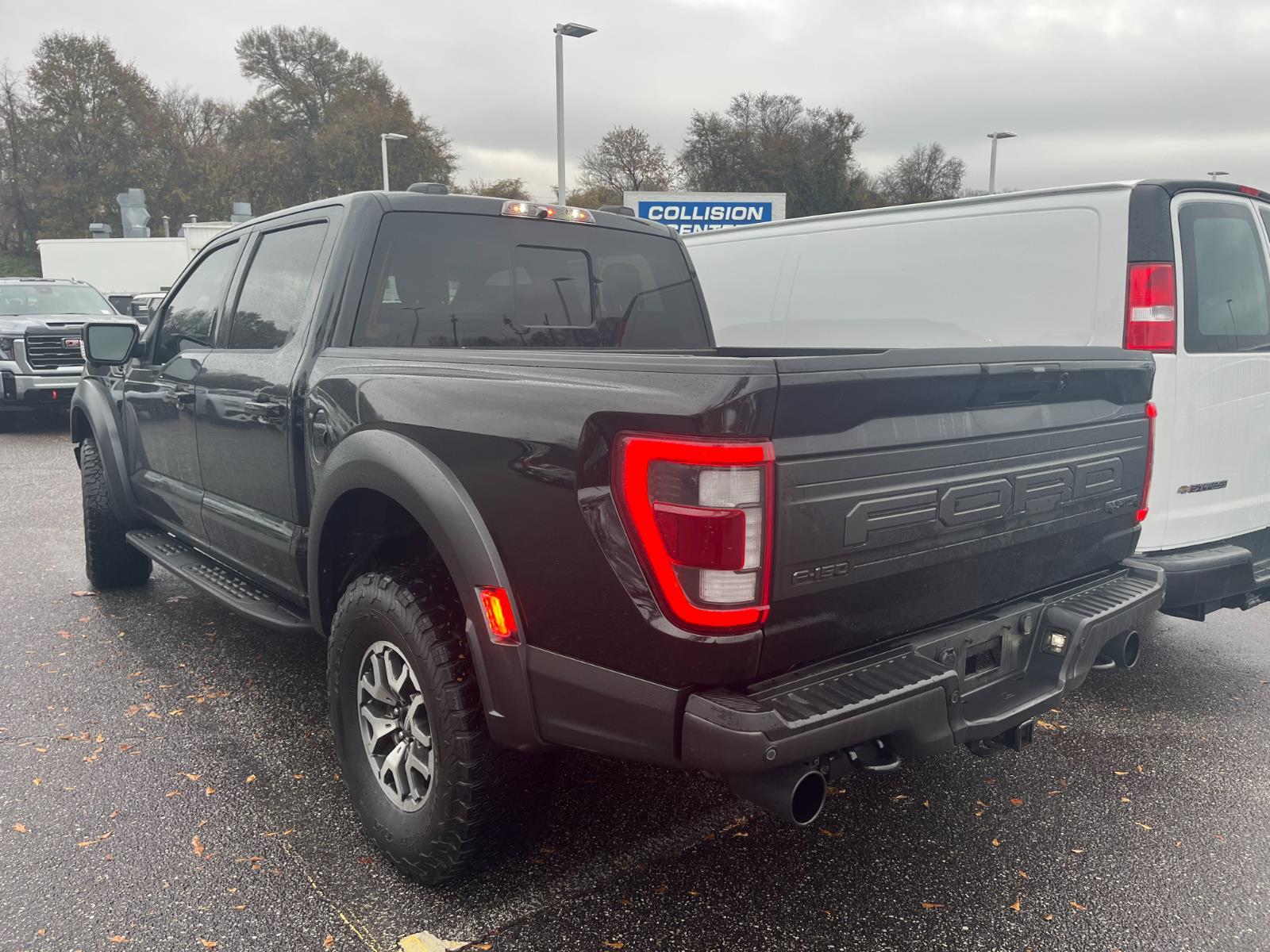 2022 Ford F-150 Raptor photo 3