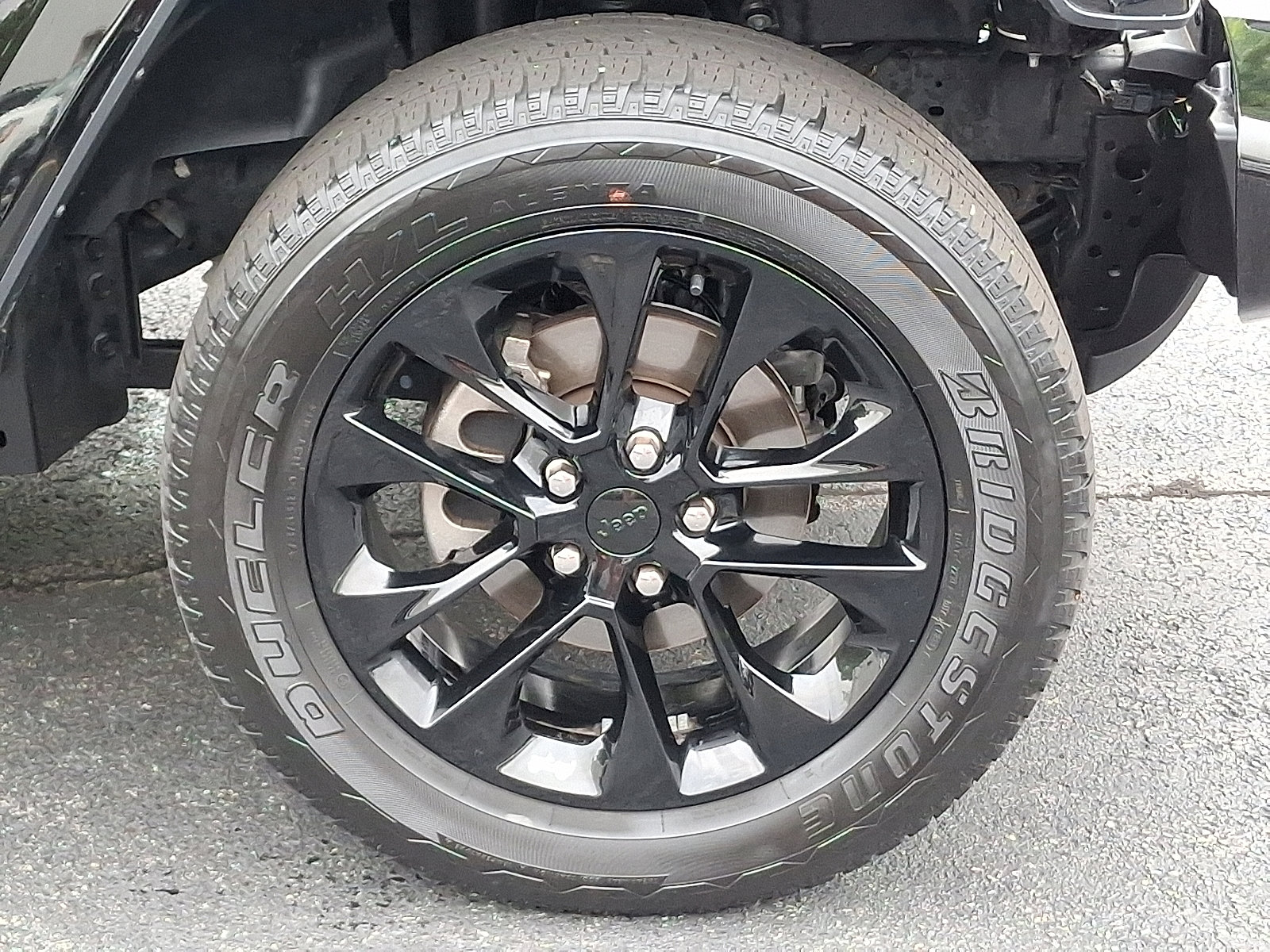 2023 Jeep Wrangler High Altitude photo 9