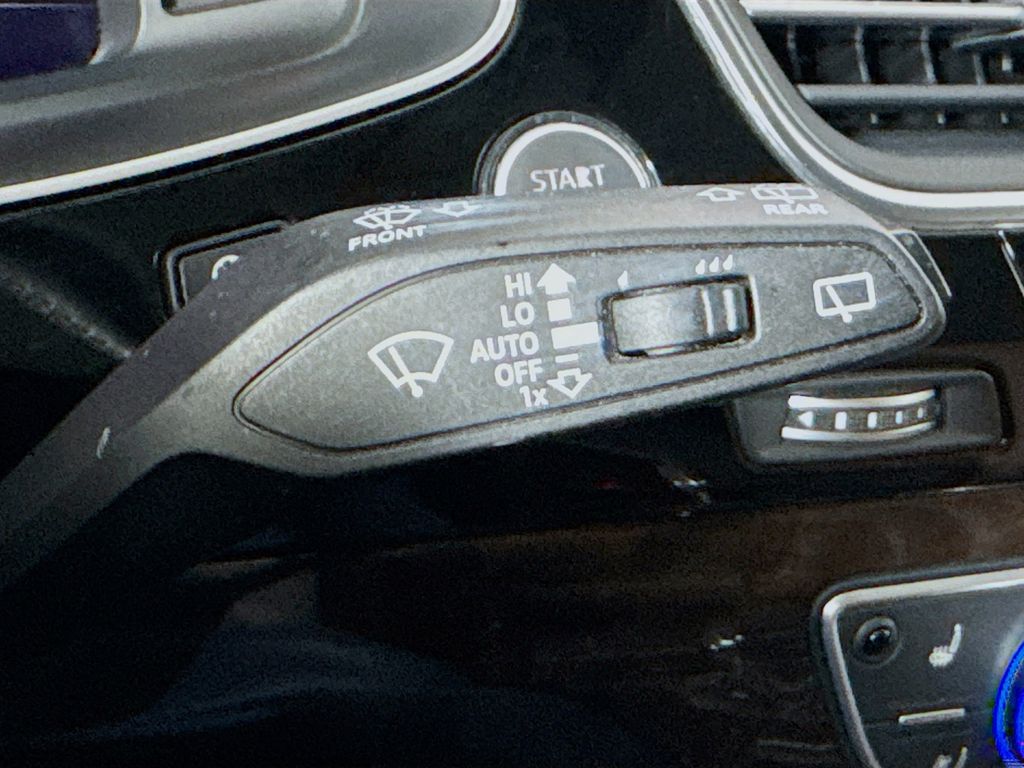 2017 Audi Q7 3.0T Prestige photo 13