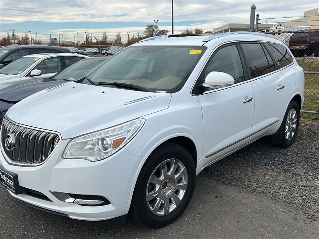 2017 Buick Enclave Leather photo 3