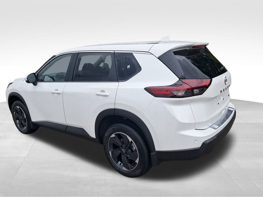 2026 Nissan Rogue SV photo 3
