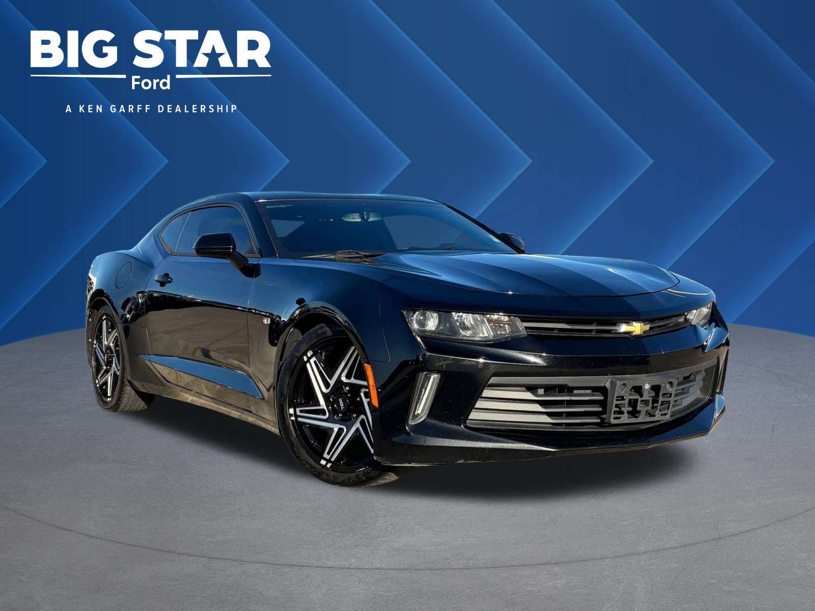 2017 Chevrolet Camaro 1LT's photo