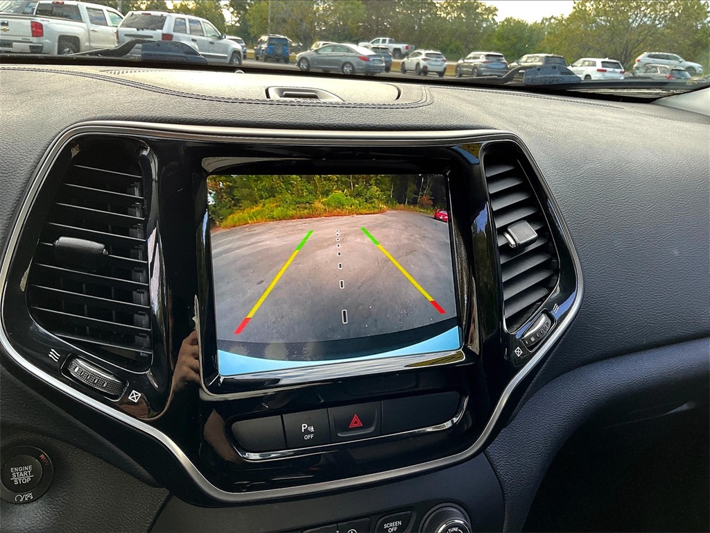 2019 Jeep Cherokee Limited photo 14