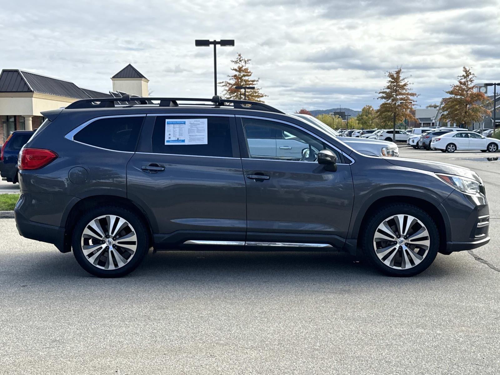 2020 Subaru Ascent Limited photo 2