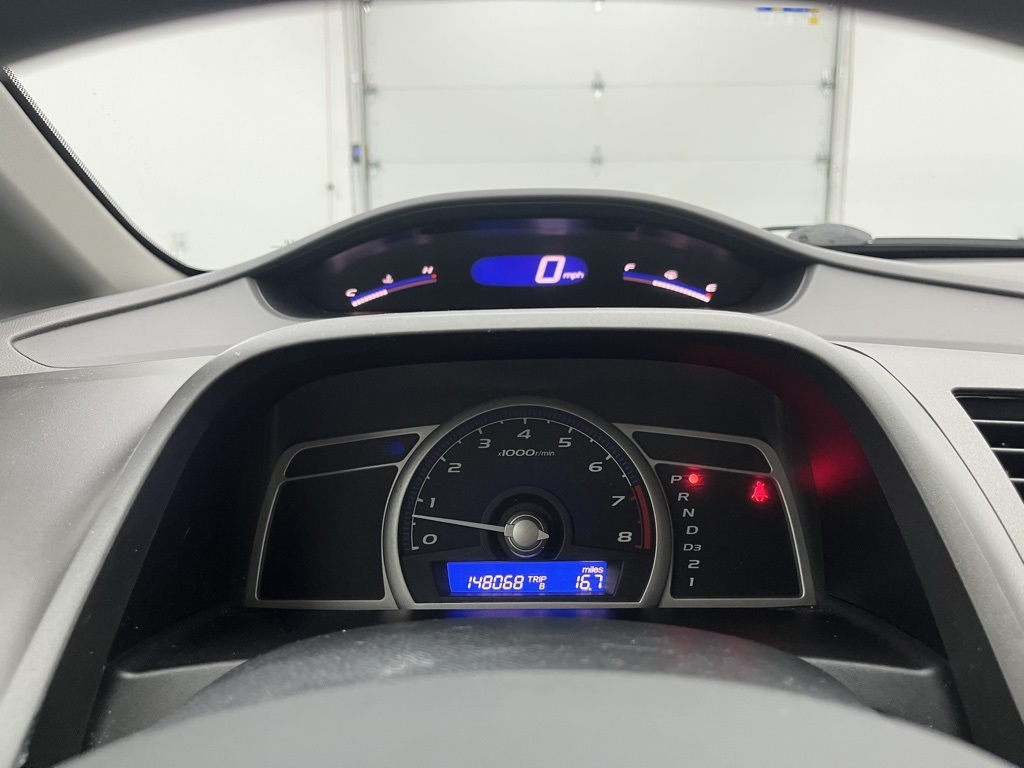 2009 Honda Civic VP photo 3