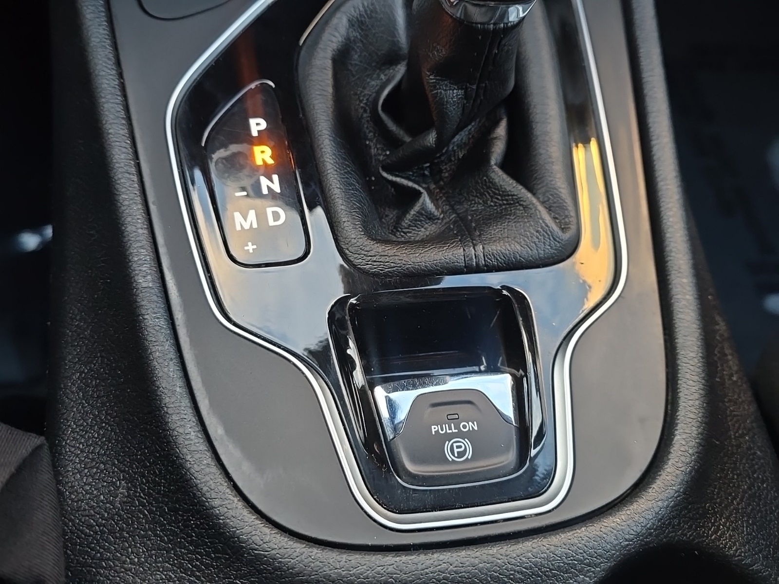 2020 Jeep Cherokee Limited photo 30