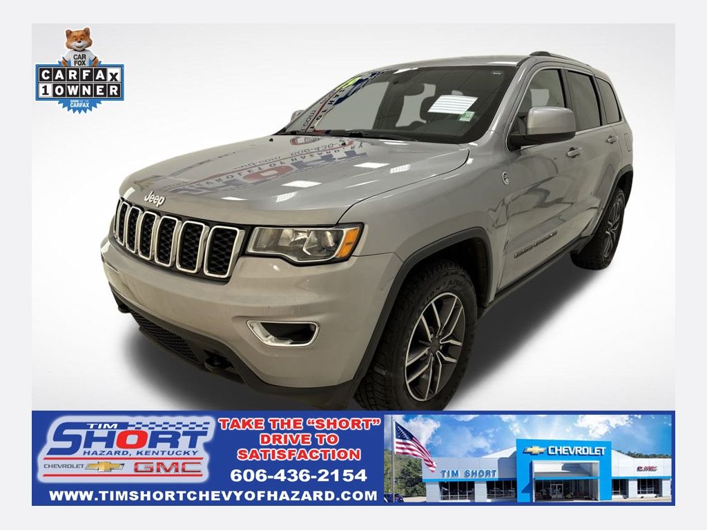 2019 Jeep Grand Cherokee Laredo E's photo