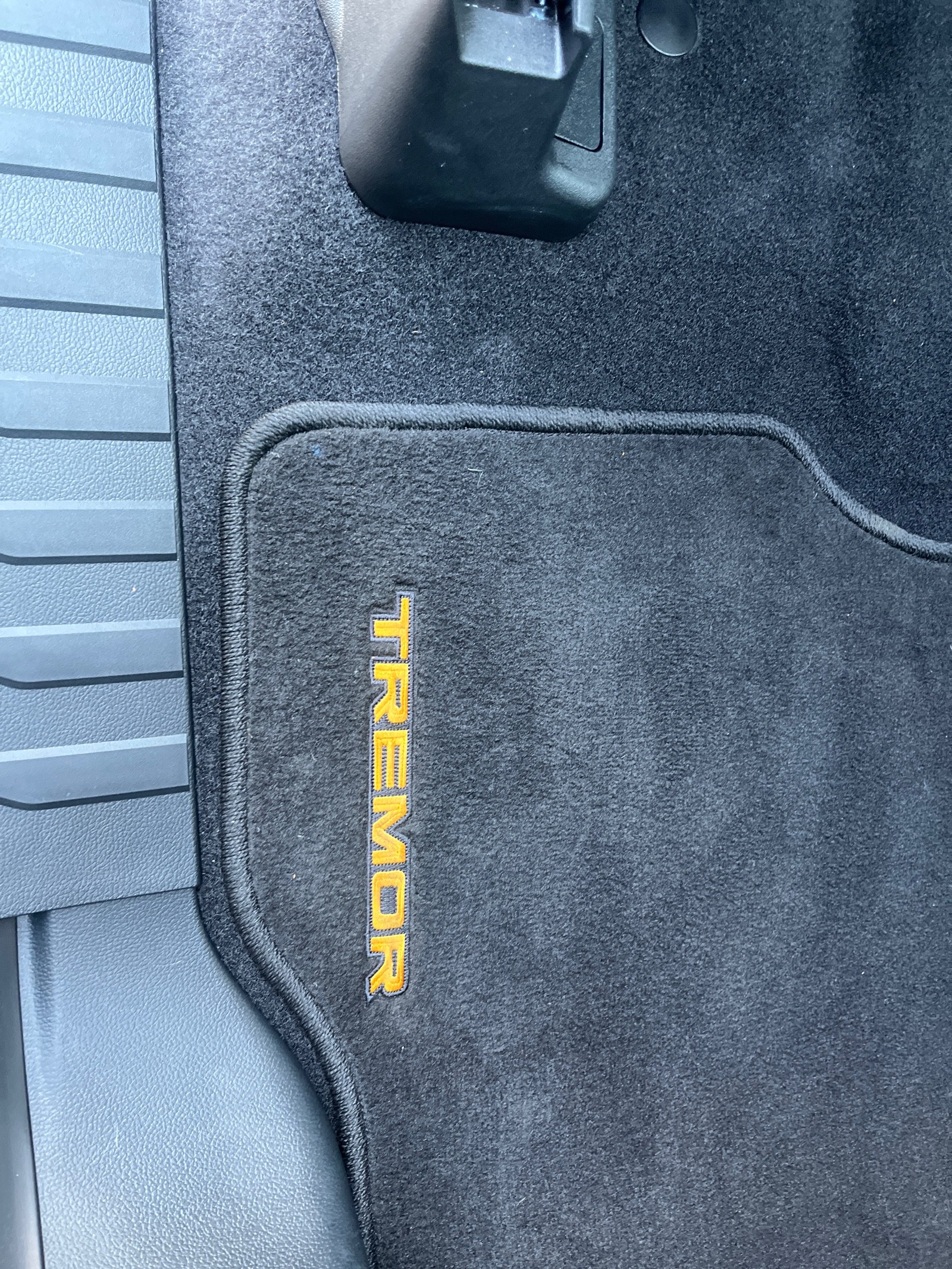 2025 Ford F-150 Tremor photo 12