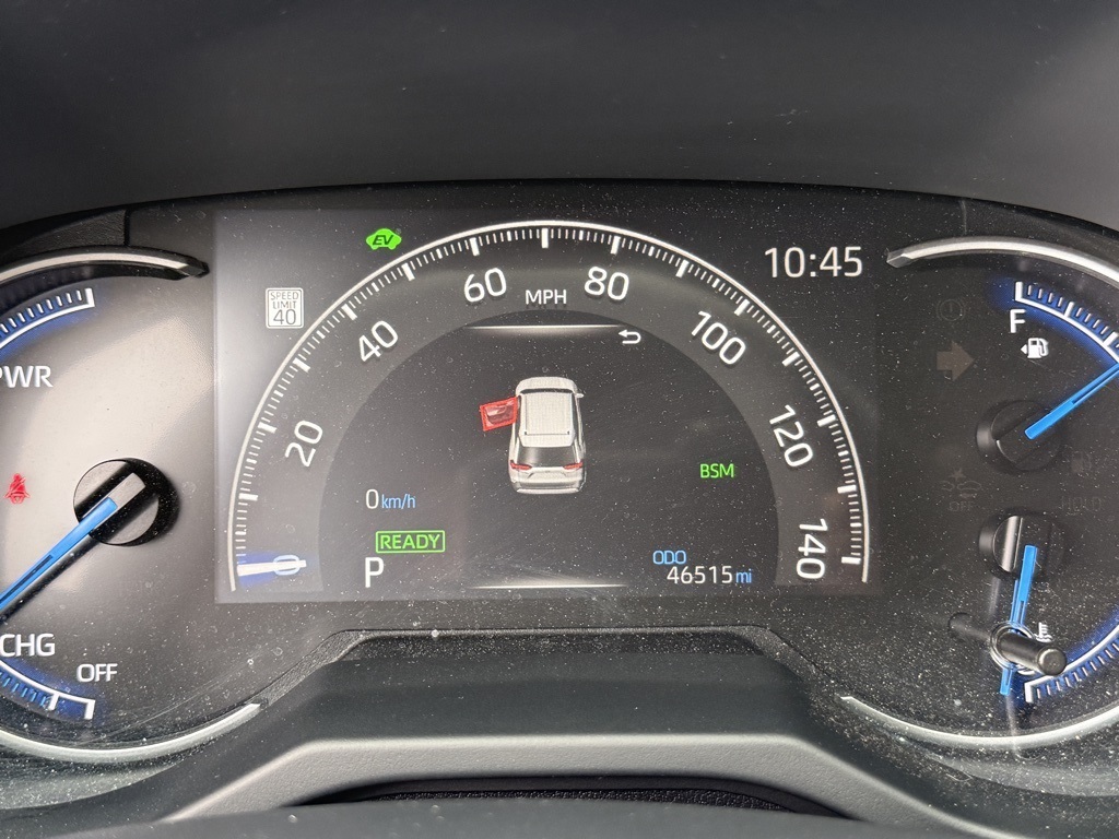 2023 Toyota RAV4 Hybrid XLE photo 21