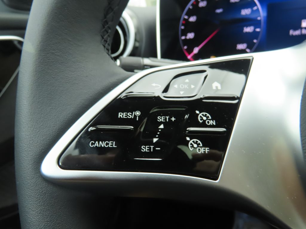 2025 Mercedes Benz C 300 photo 12