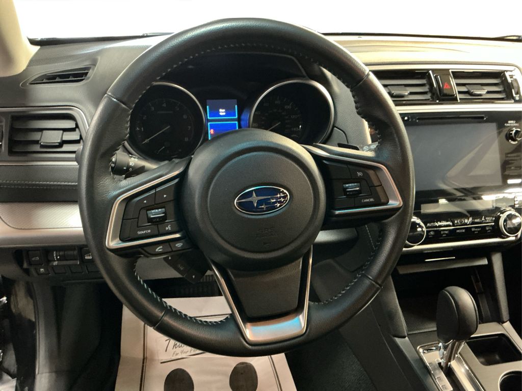 2018 Subaru Outback 2.5i Premium photo 12