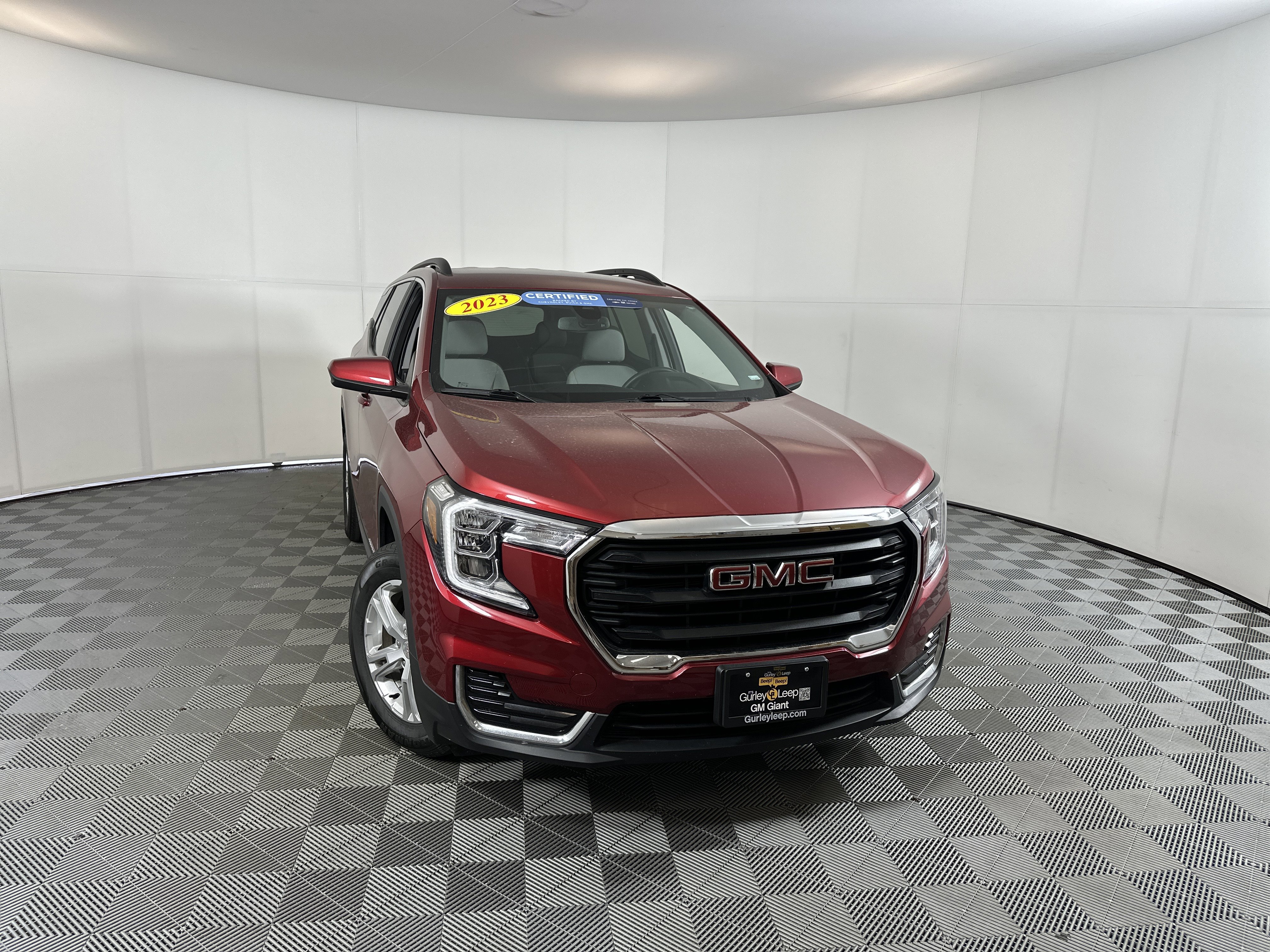 2023 GMC Terrain SLE's photo