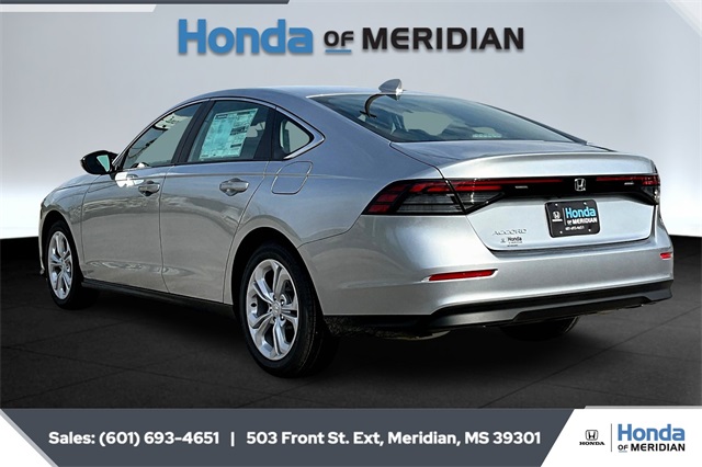 2025 Honda Accord LX photo 3