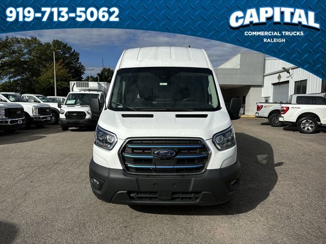2022 Ford Transit photo 3