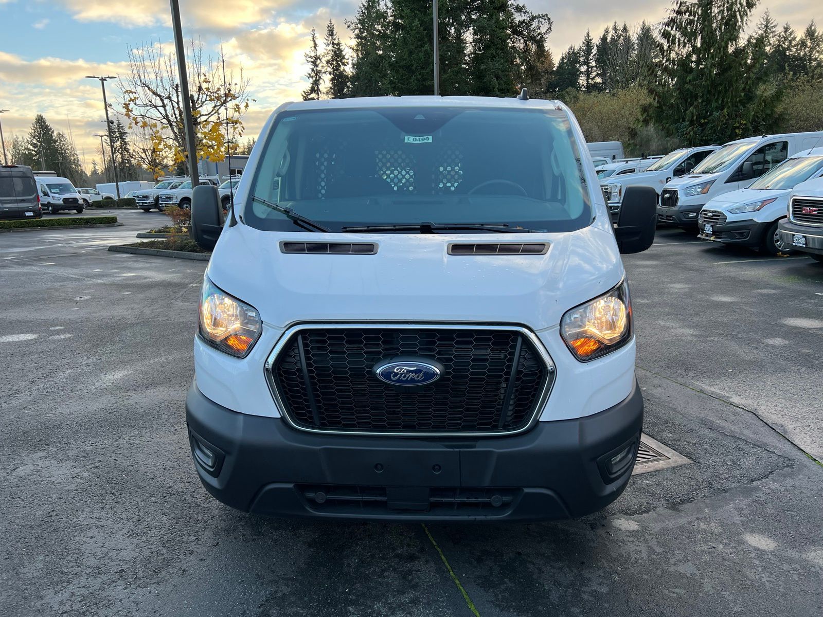 2023 Ford Transit photo 2