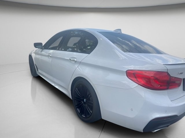 WBAJE7C52JWD53621