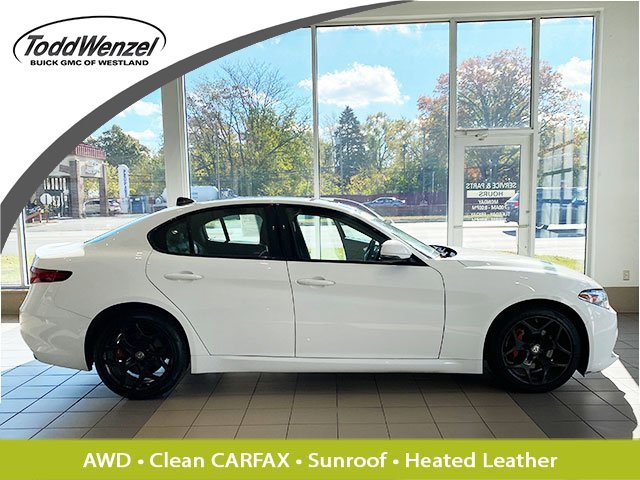 2019 Alfa Romeo Giulia Sport